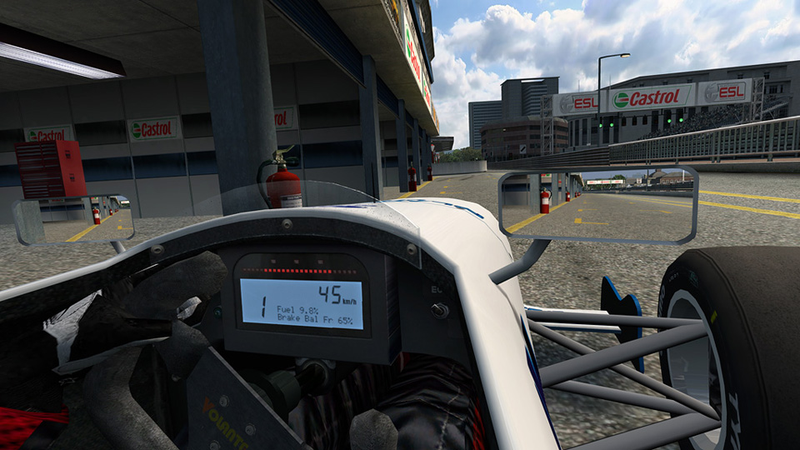Illustration for article titled The Most Realistic Driving Simulators You Can Play In Your Living Room